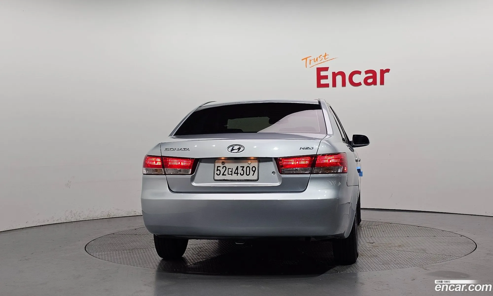 Hyundai NF Sonata