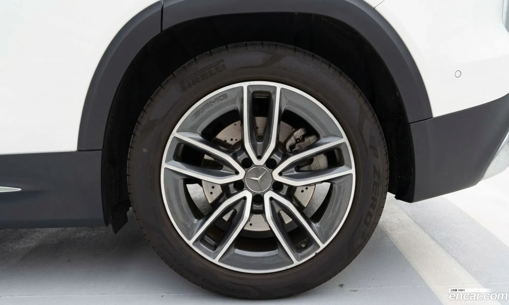 Mercedes-Benz GLB-Class X247 2025 — 9