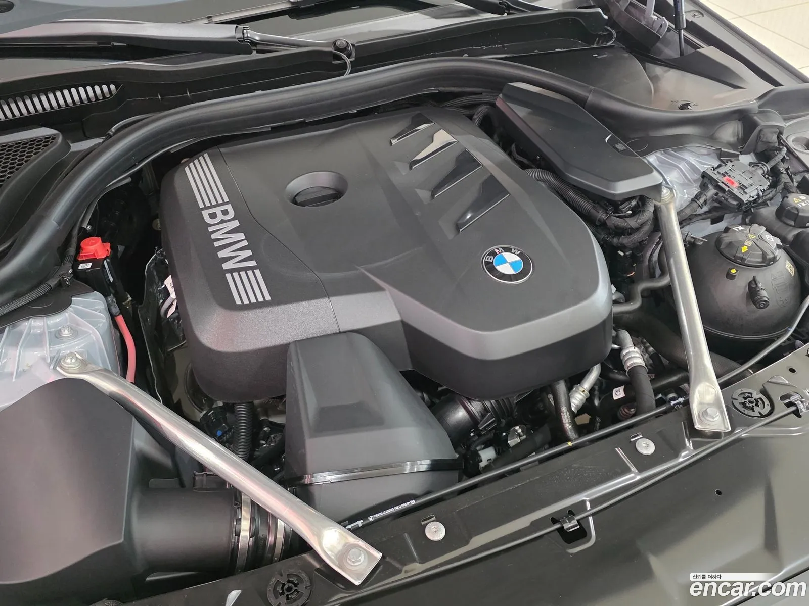 BMW 5 Series 2025 — 15