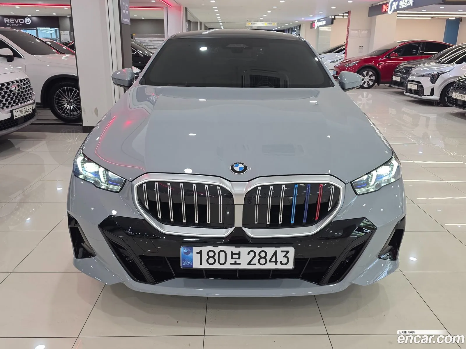 BMW 5 Series 2025 — 13