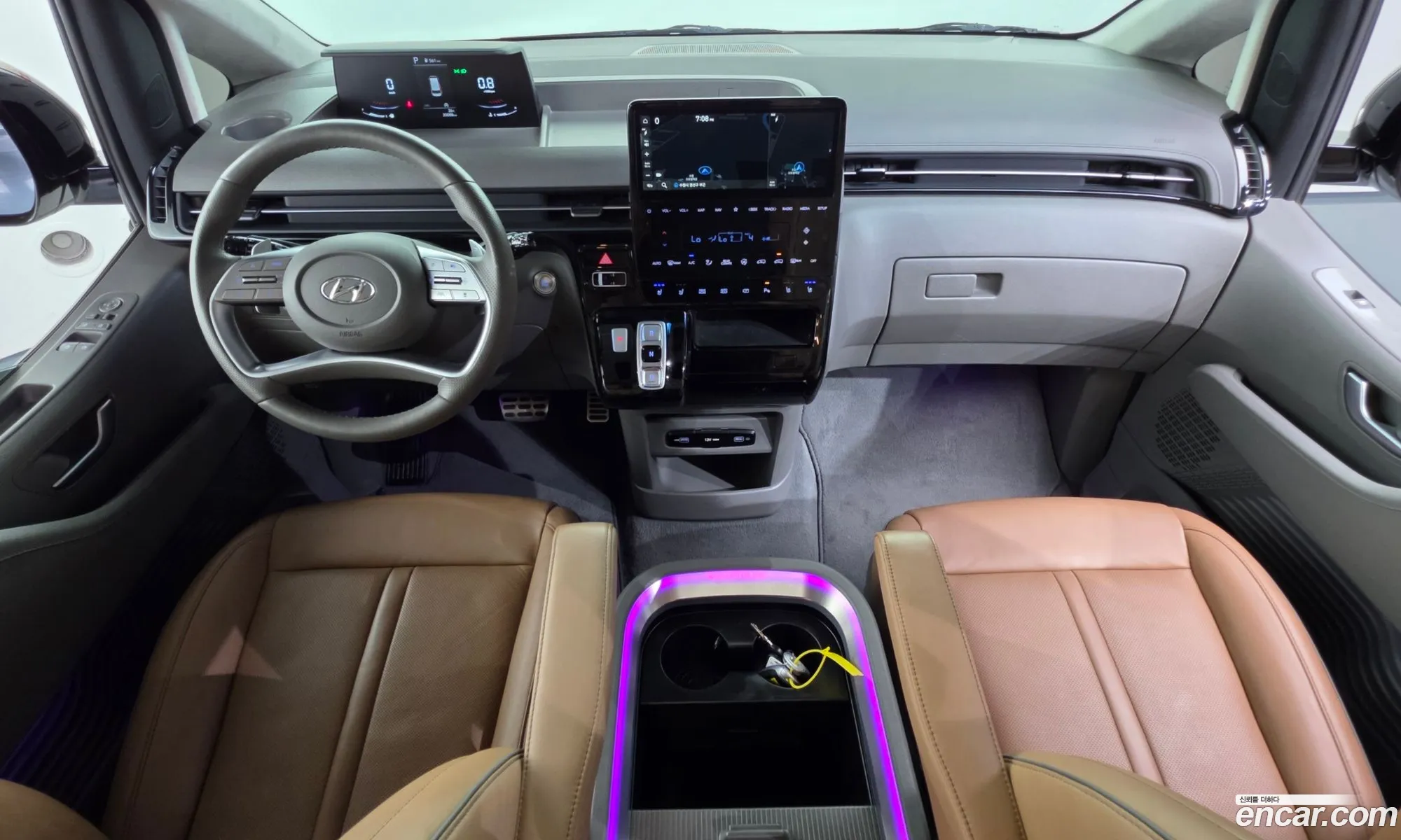 Hyundai Staria 2024 — 4