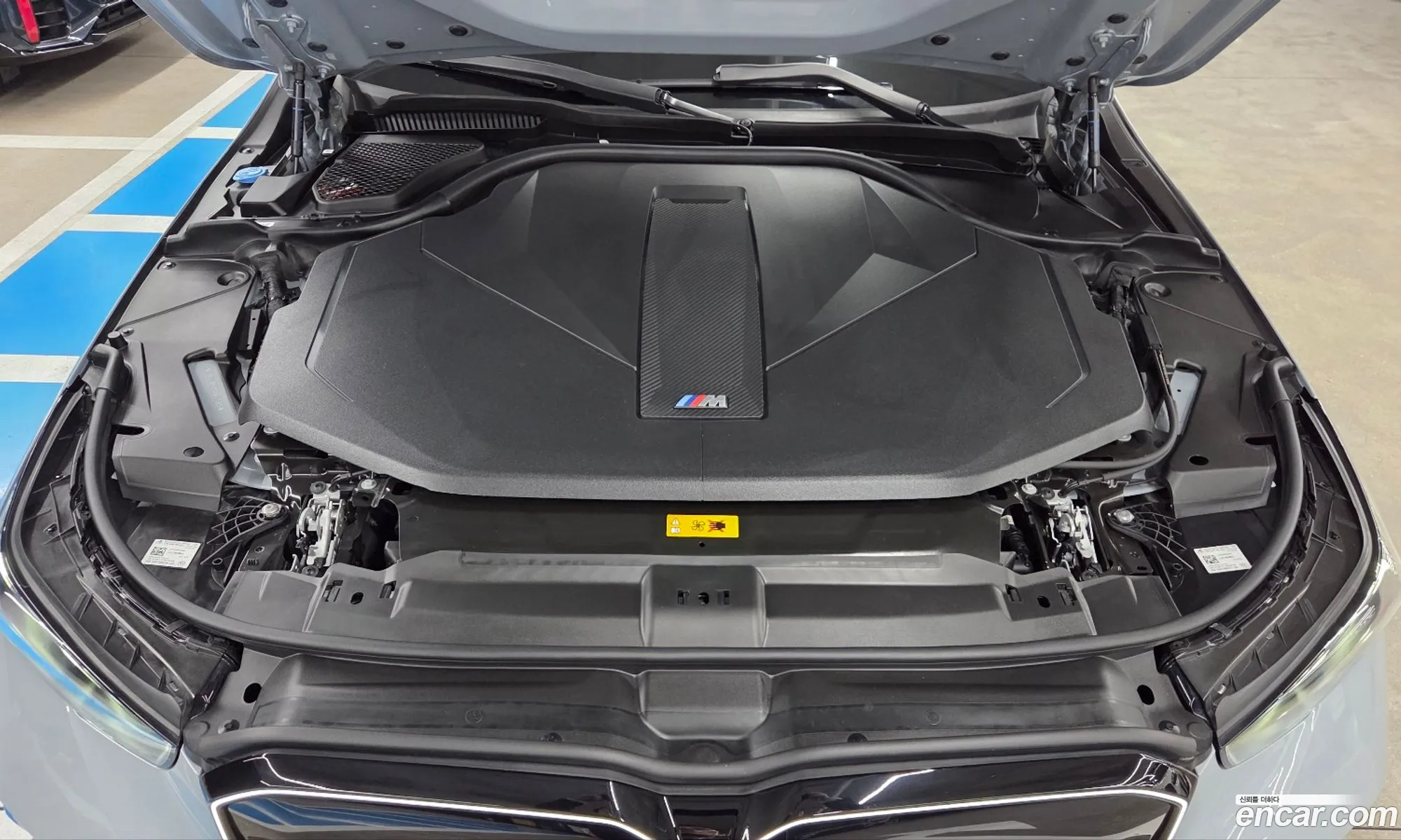 BMW i5 2024 — 16