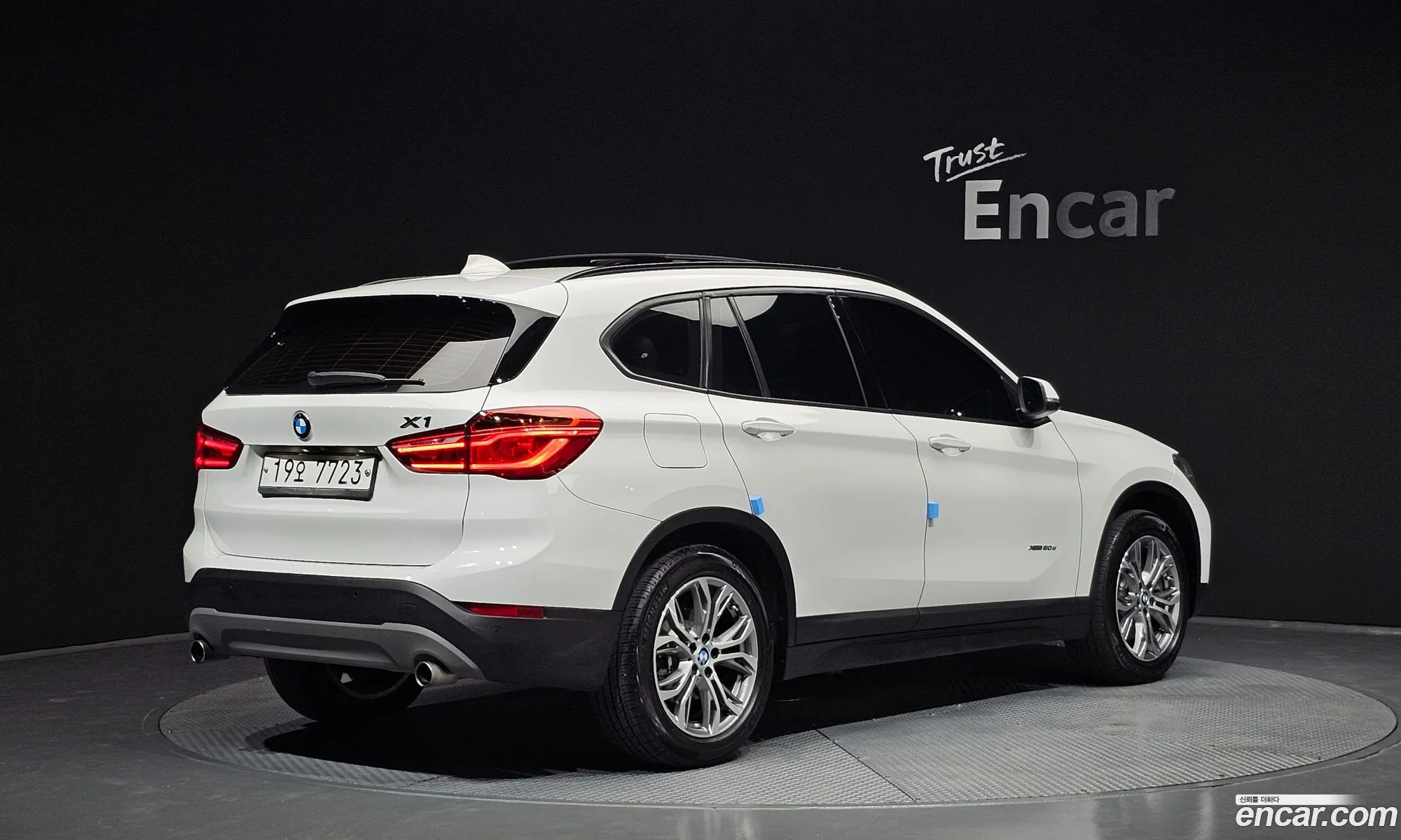 BMW X1 2016 WBAHU3102GP916751 — 2