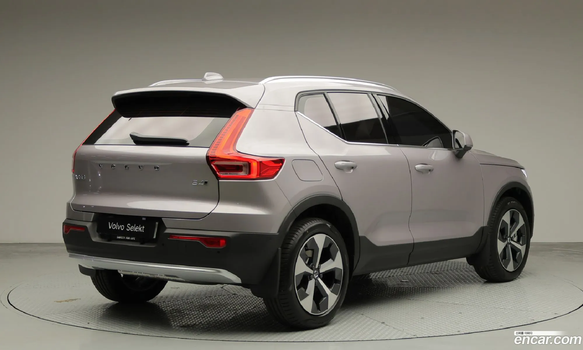 Volvo XC40 2026 — 11