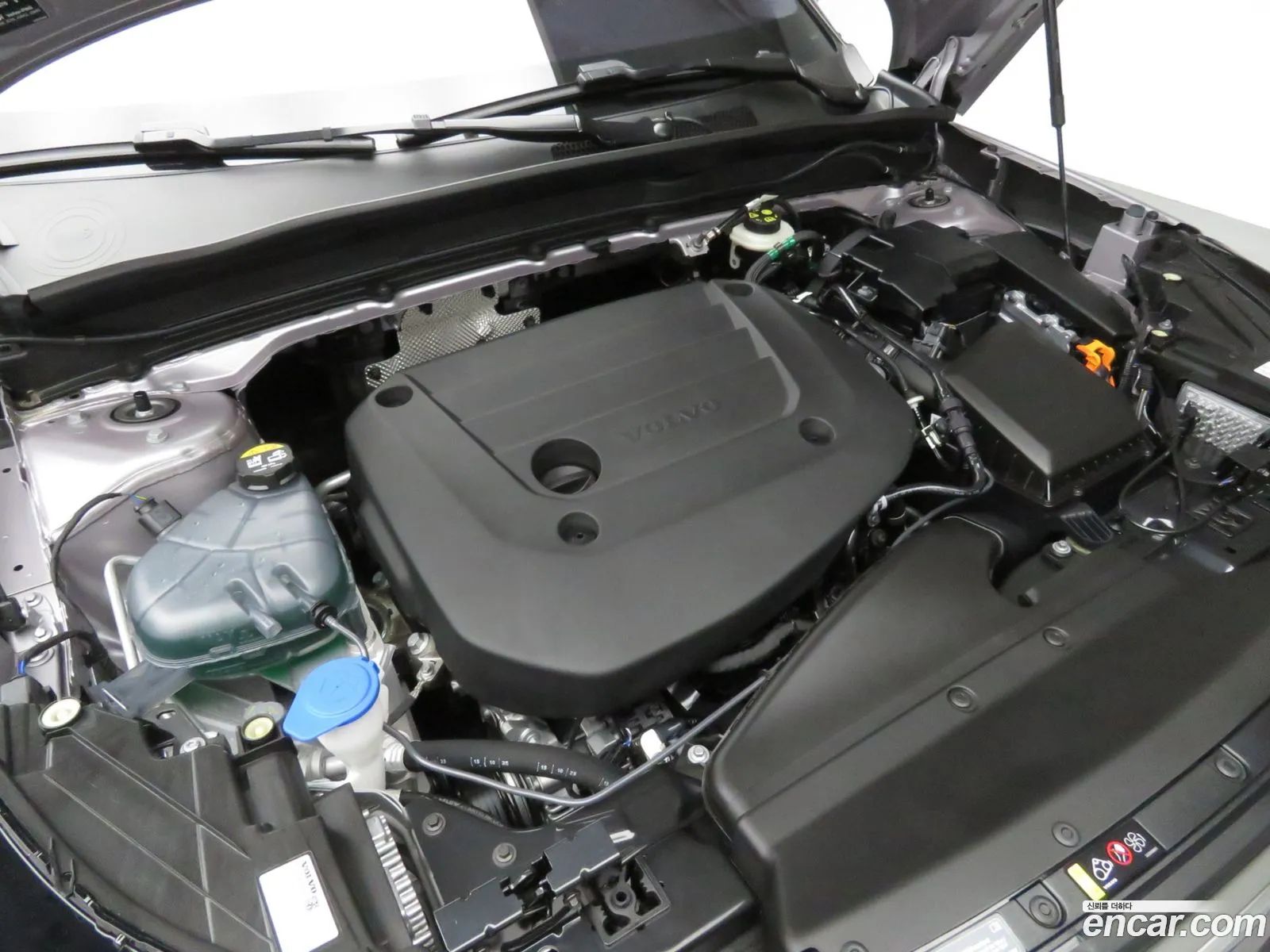 Volvo XC40 2026 — 12