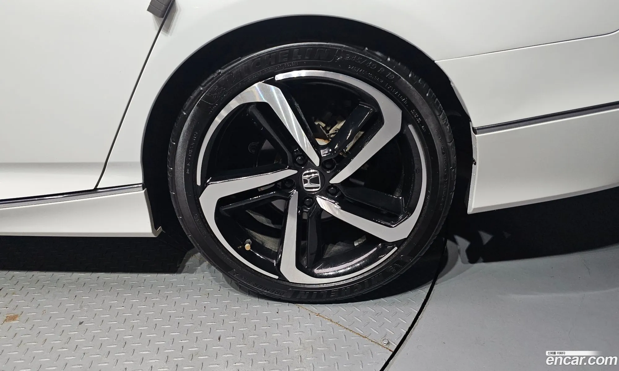 Honda Accord 10th Gen 2019 — 28