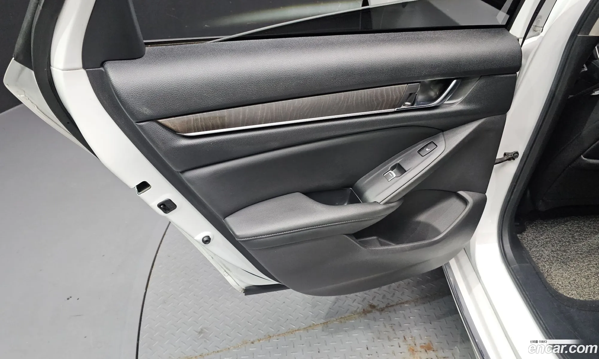 Honda Accord 10th Gen 2019 — 24