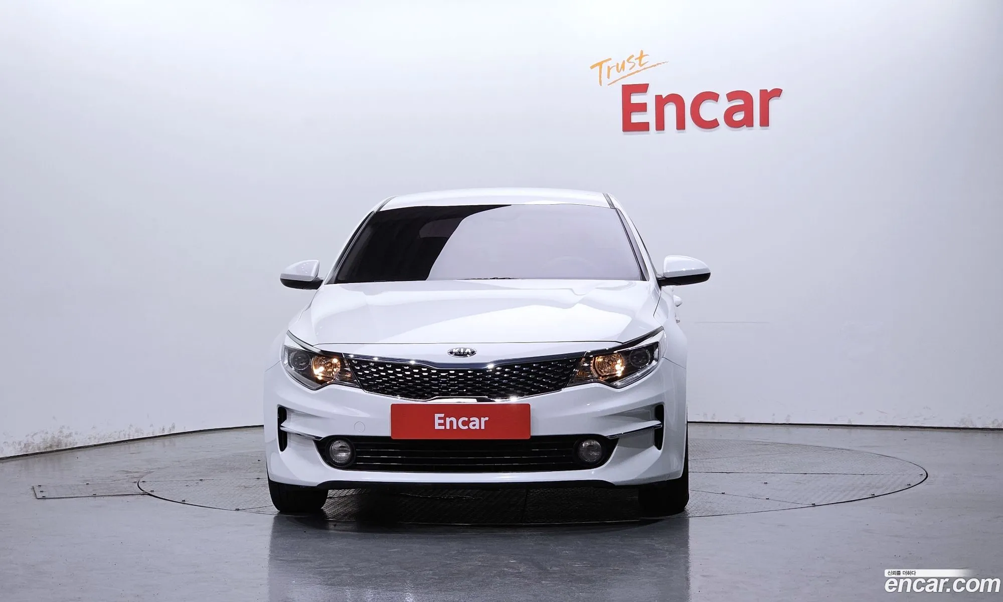 Kia K5 2016 — 2