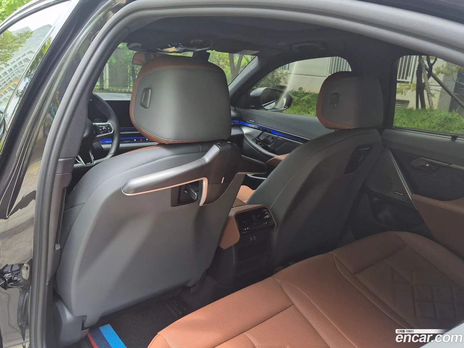 BMW 5 Series 2026 — 6