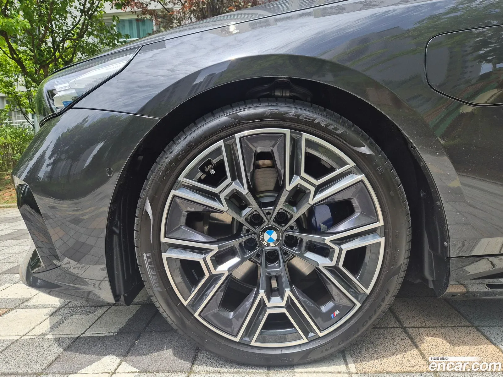 BMW 5 Series 2026 — 4