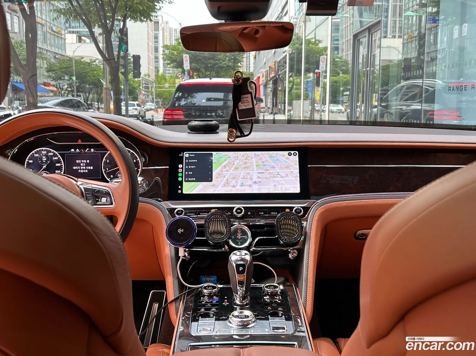 Bentley Flying Spur 2021 — 9