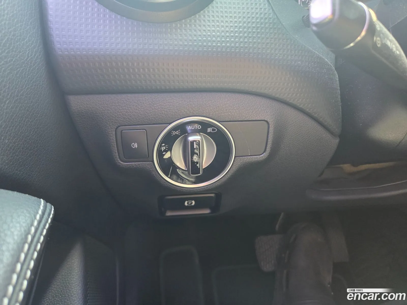 Mercedes-Benz A-Class W176 2014 — 2