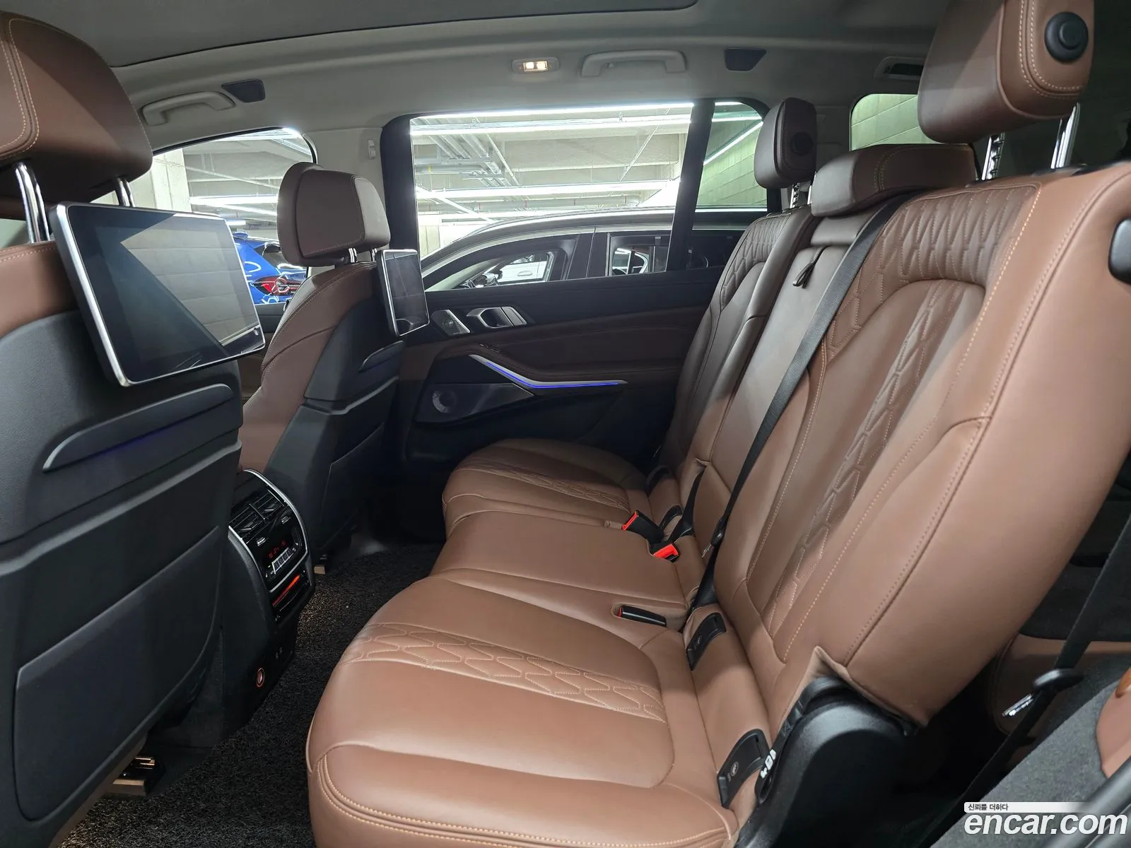 BMW X7 2022 — 18