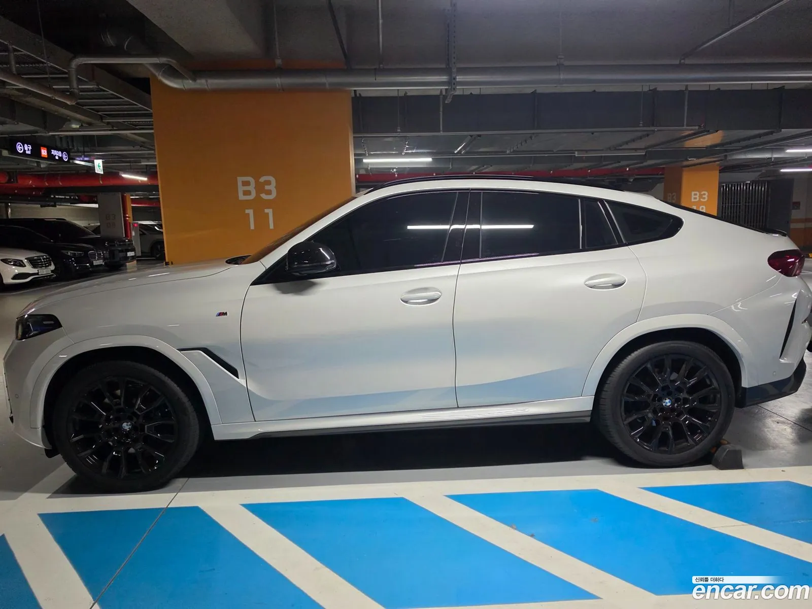 BMW X6 2025 — 11