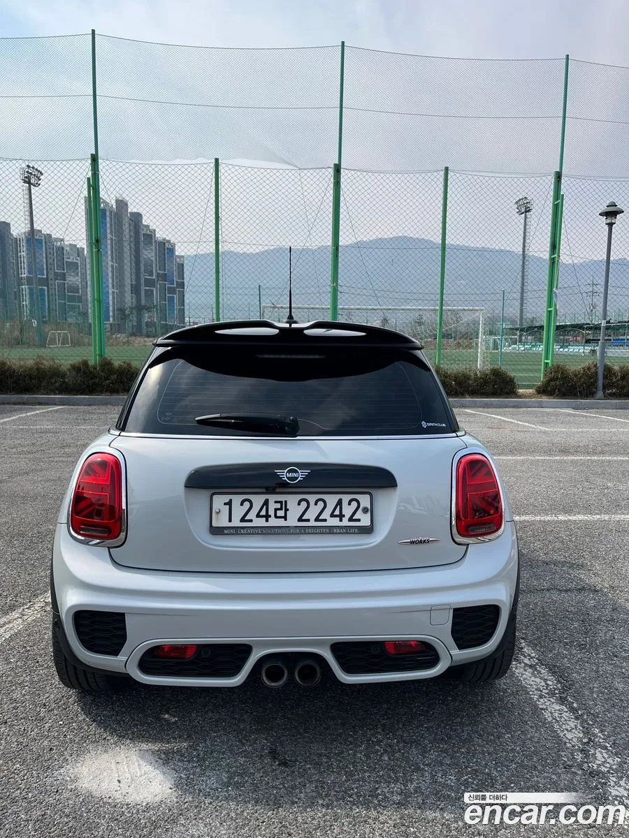 Mini Cooper S 2020 — 16