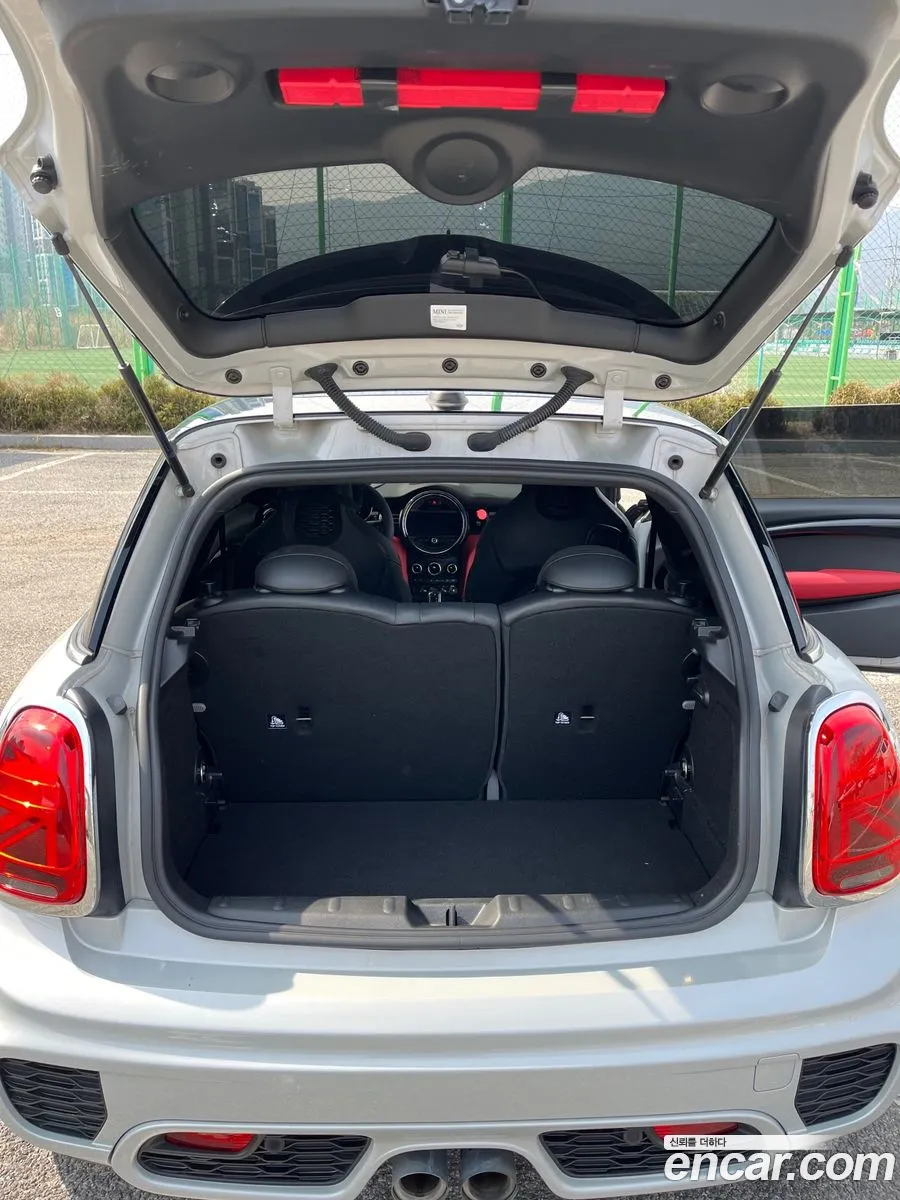 Mini Cooper S 2020 — 4