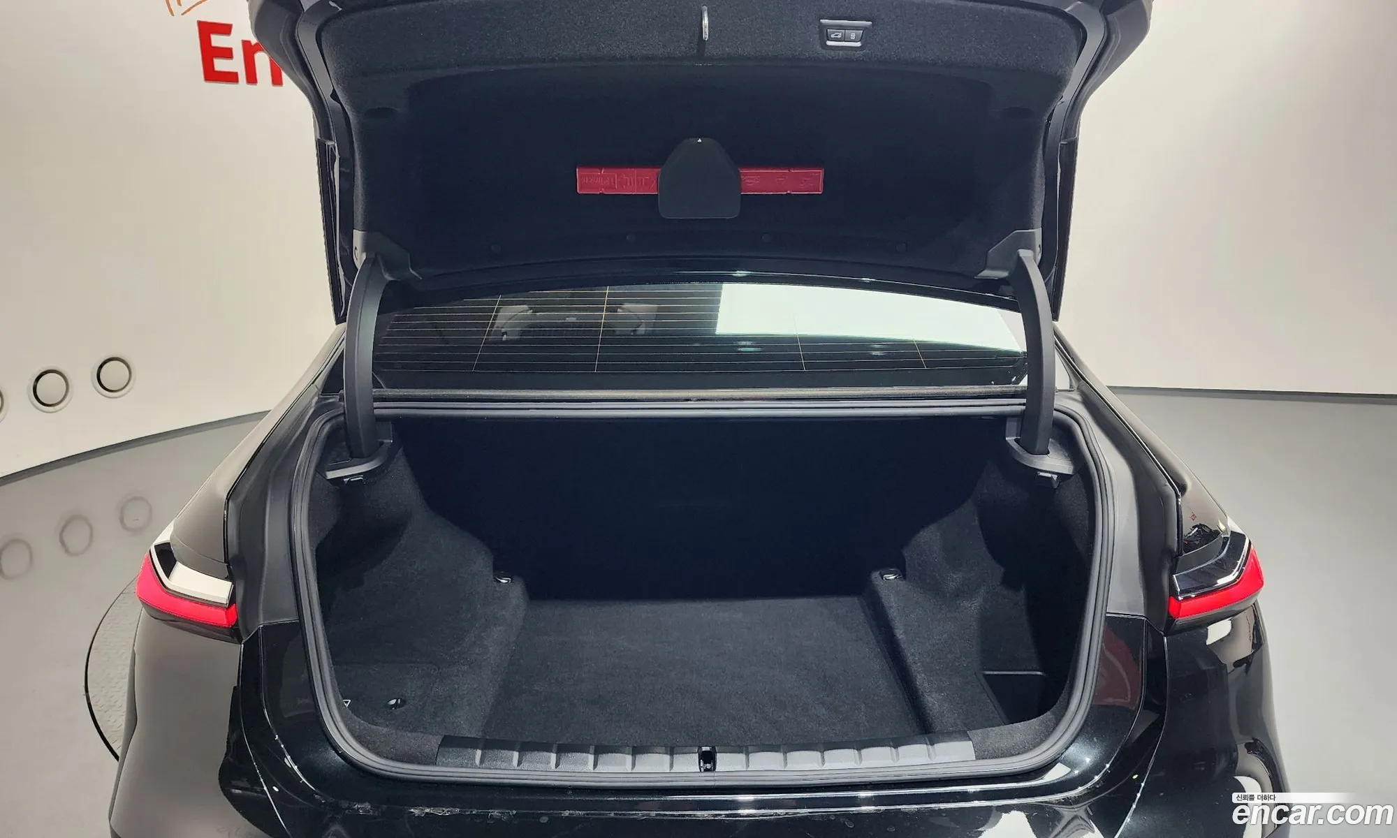 BMW 7 Series 2023 — 36