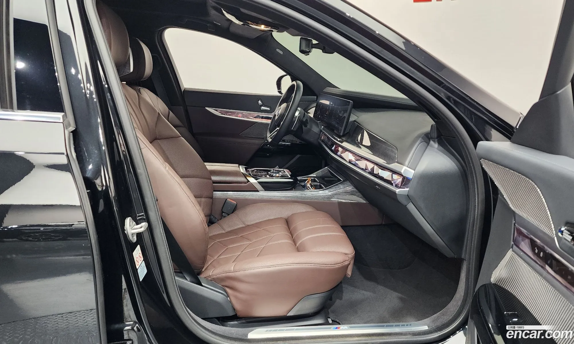 BMW 7 Series 2023 — 28