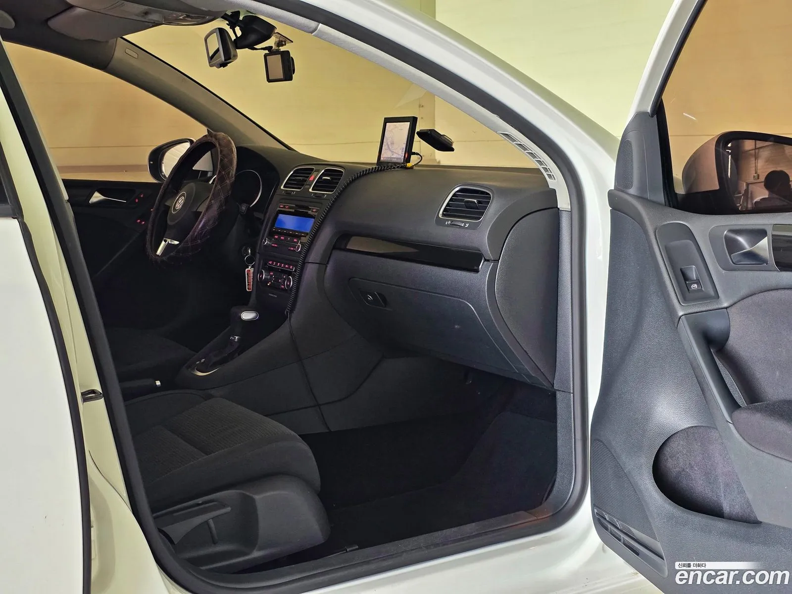 Volkswagen Golf 6th Gen 2010 — 20