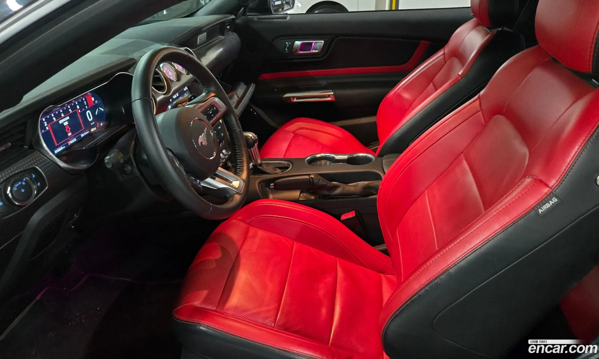Ford Mustang 2019 — 10