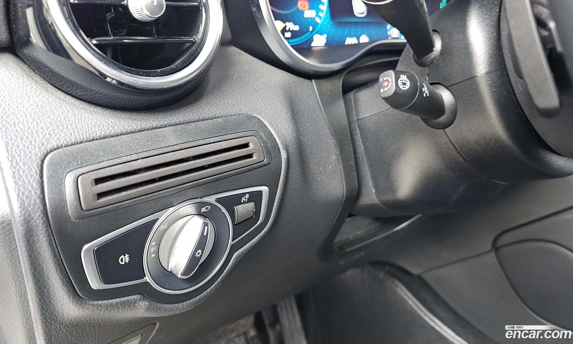 Mercedes-Benz GLC-Class X253 2021 — 21