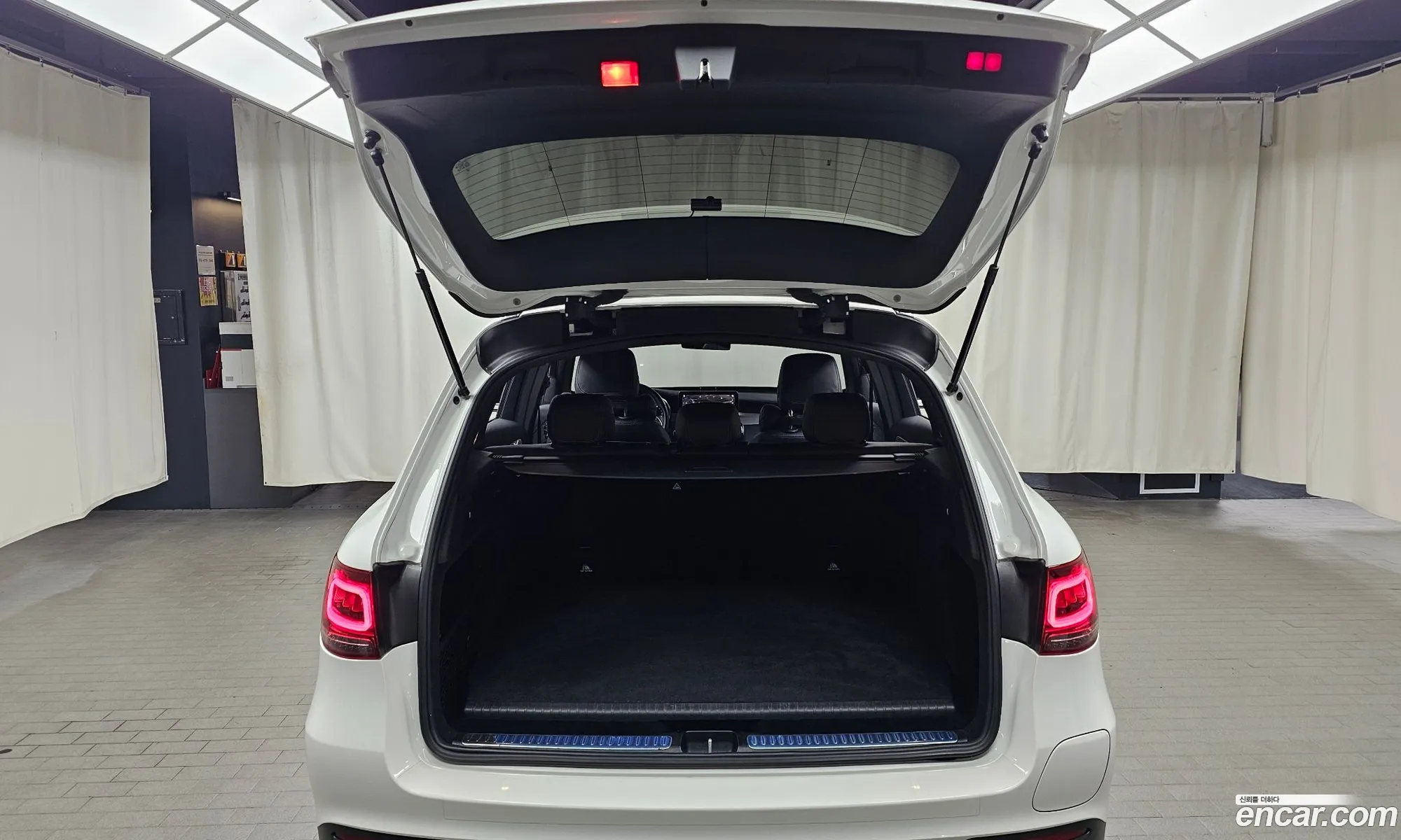 Mercedes-Benz GLC-Class X253 2021 — 20