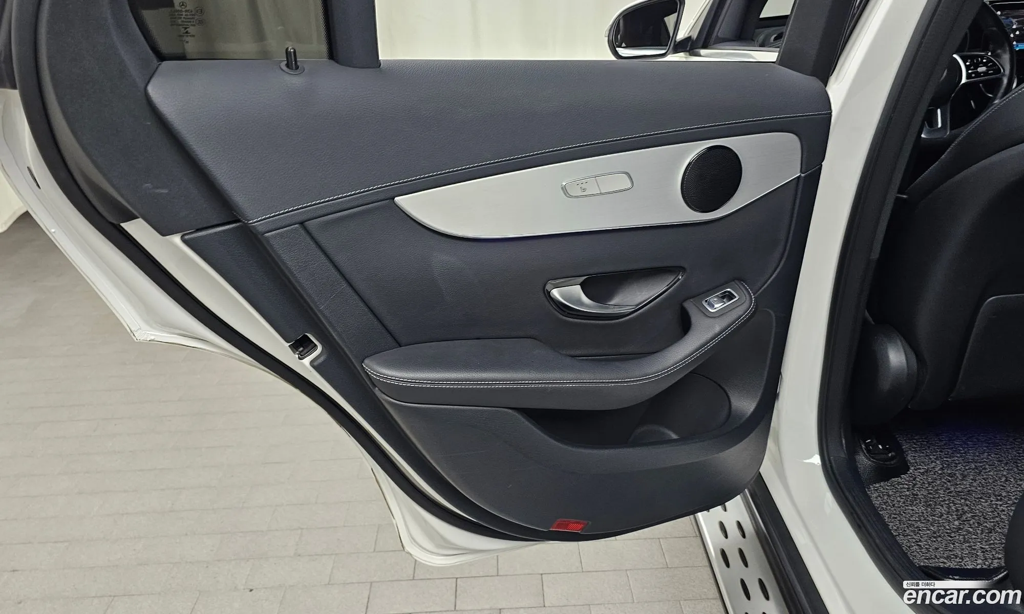 Mercedes-Benz GLC-Class X253 2021 — 31