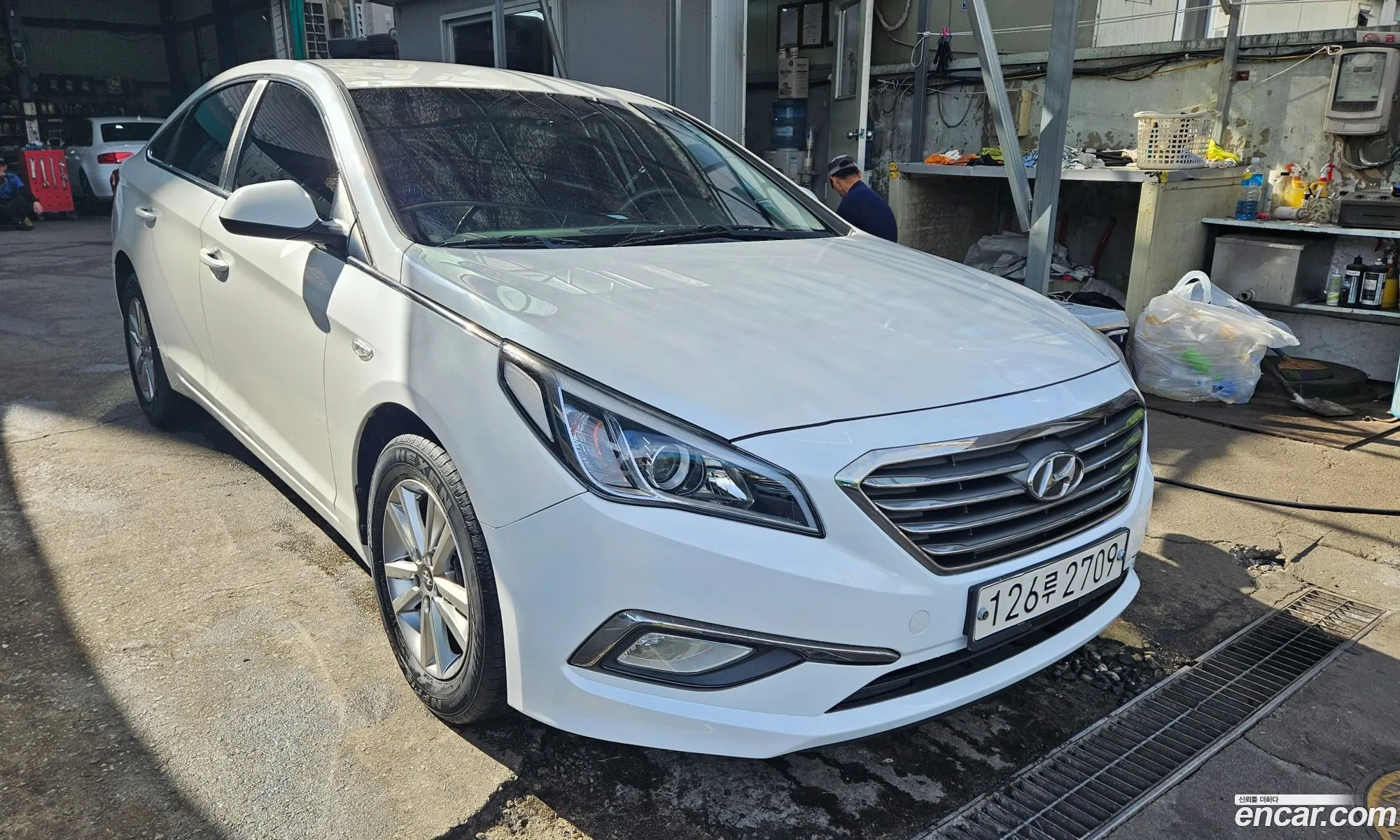Hyundai LF Sonata 2014 — 3
