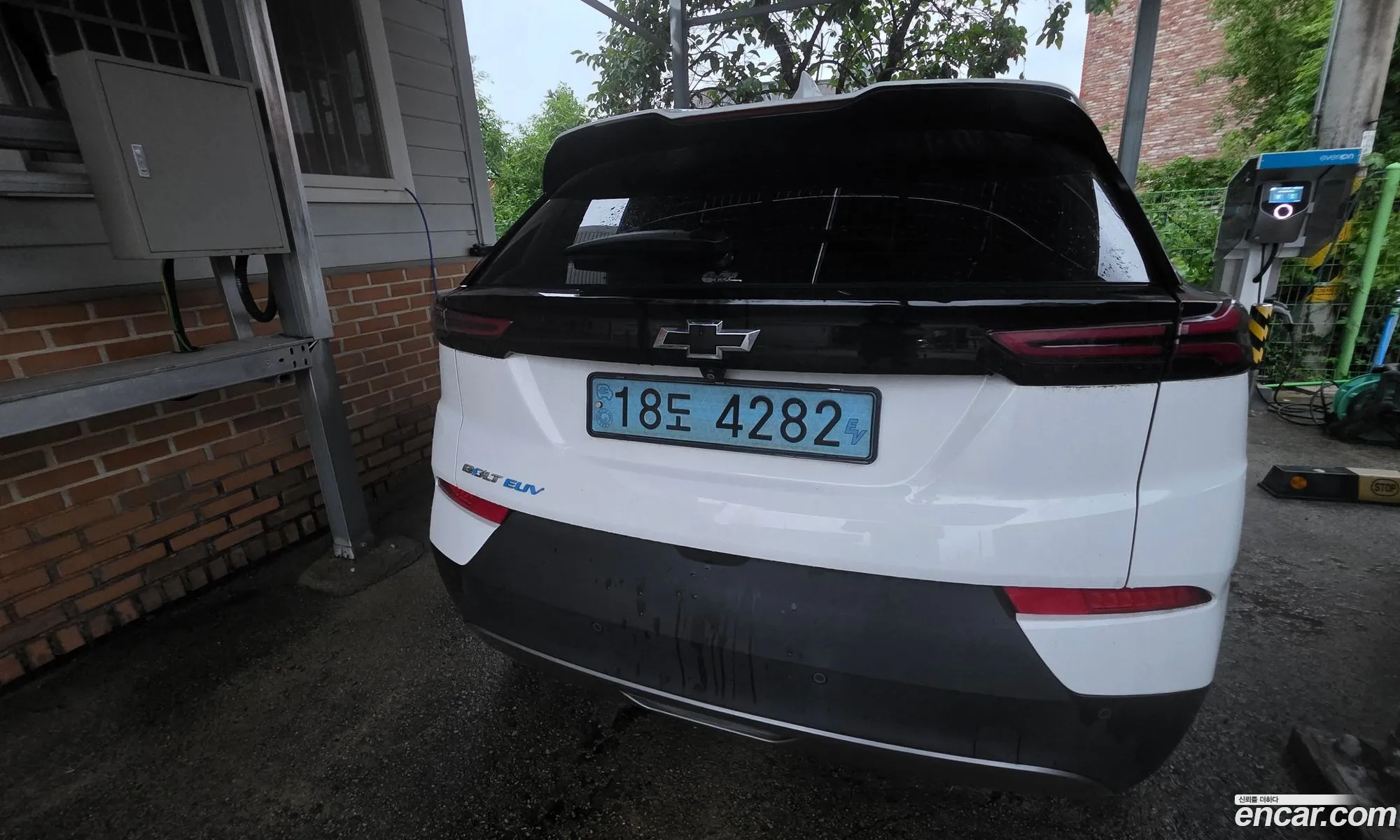 Chevrolet (GM Daewoo) Bolt EUV 2022 — 3