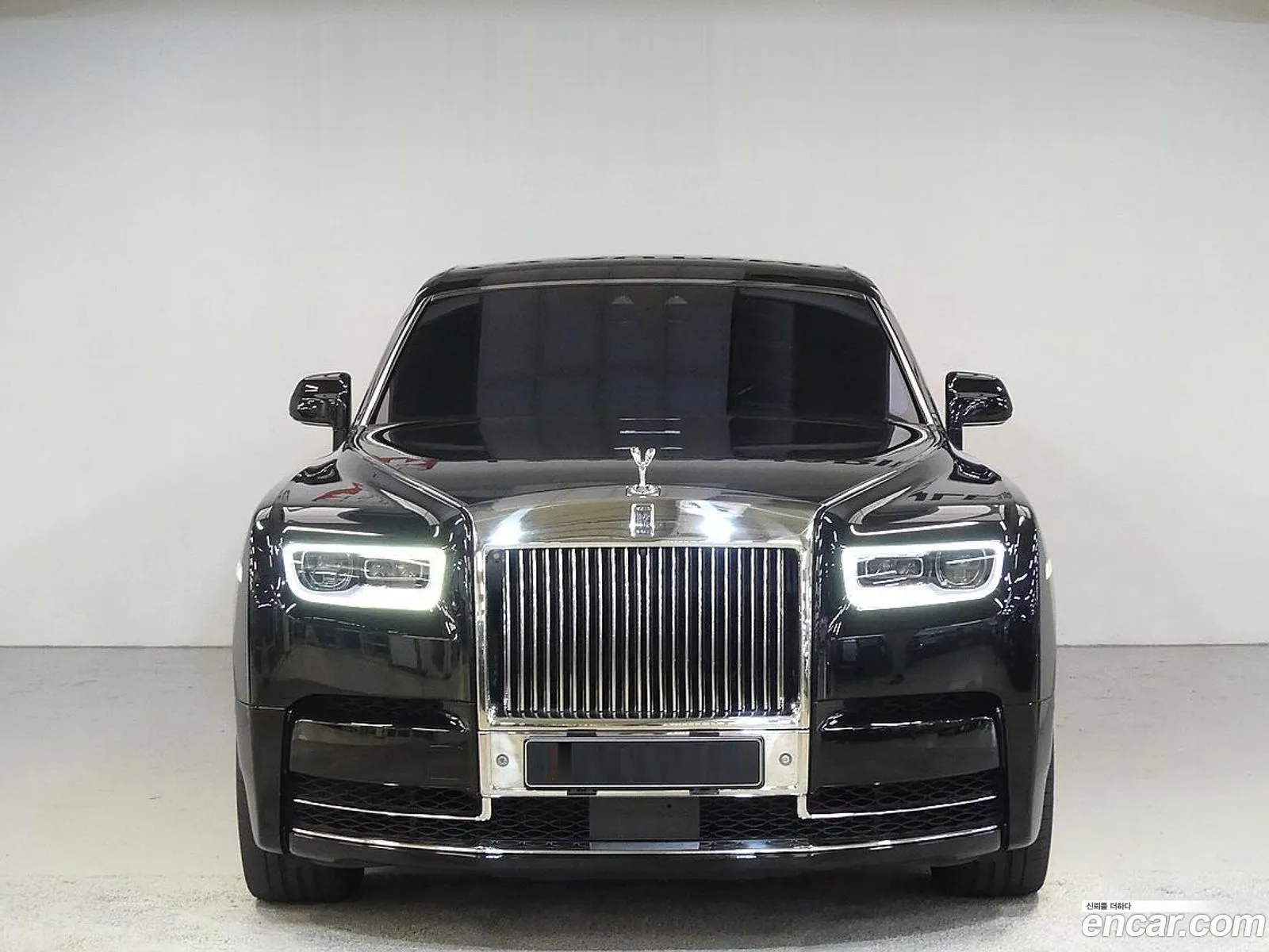 Rolls-Royce Phantom 2020 — 14