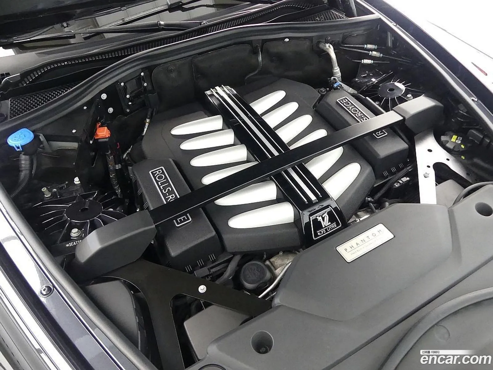 Rolls-Royce Phantom 2020 — 10