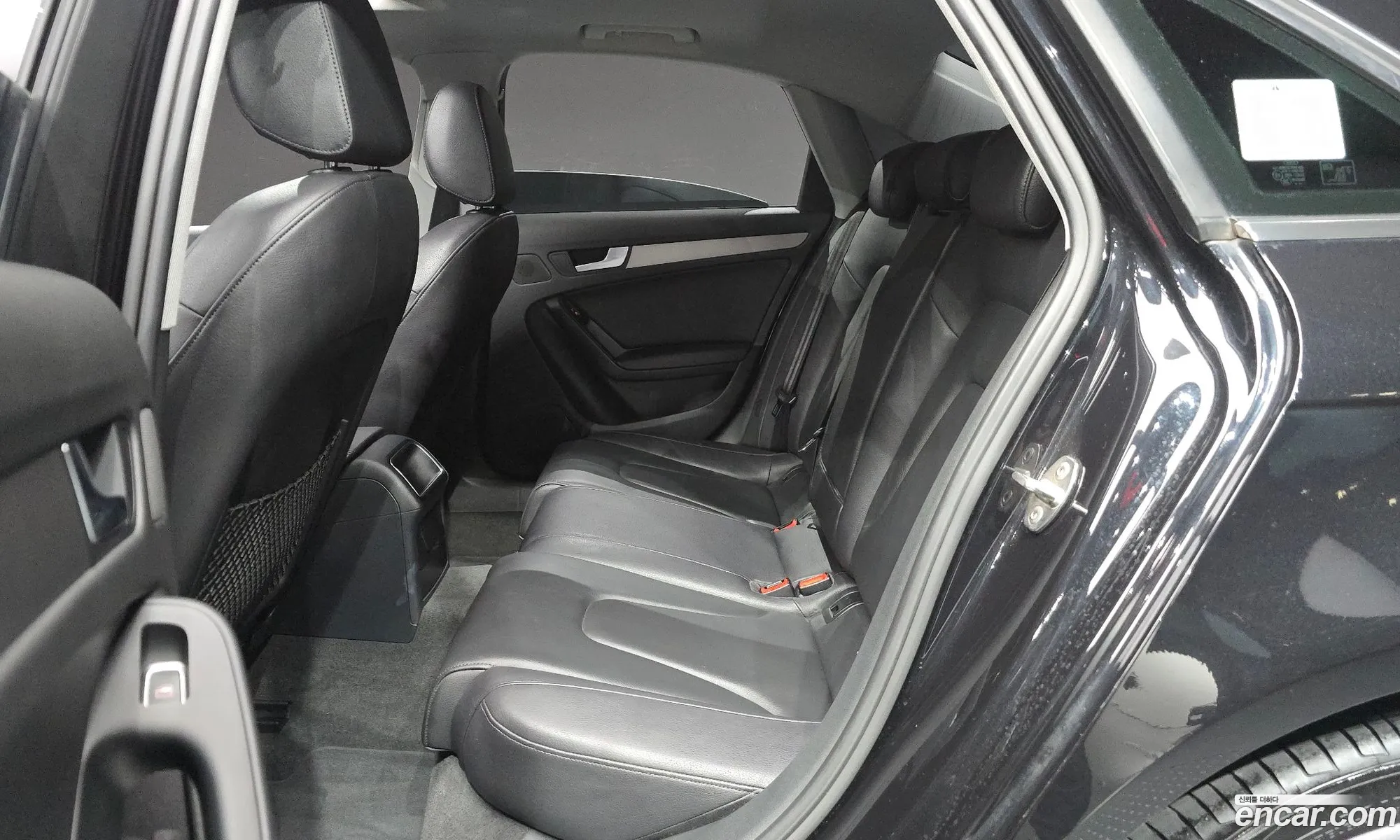 Audi A4 2014 WAUZZZ8K6EN033440 — 2