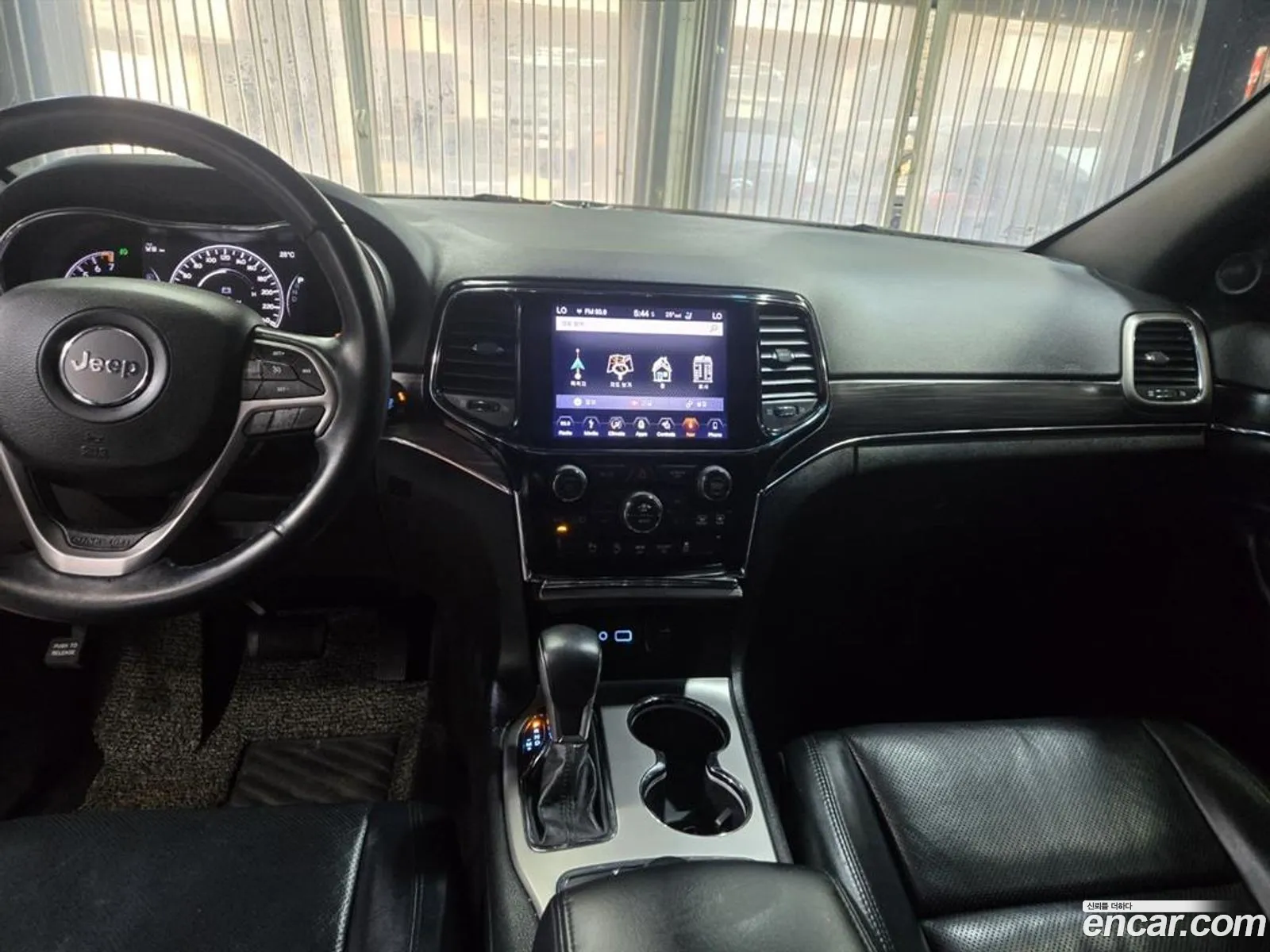 Jeep Grand Cherokee 2019 — 3