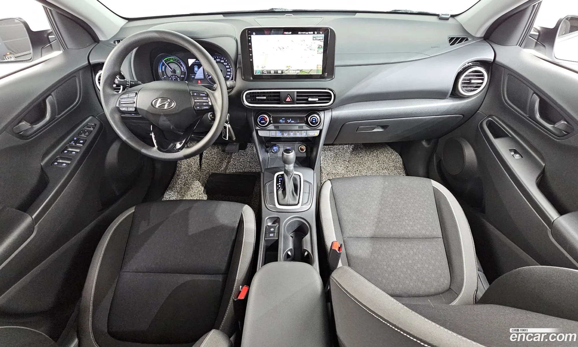 Hyundai Kona Hybrid 2020 — 4