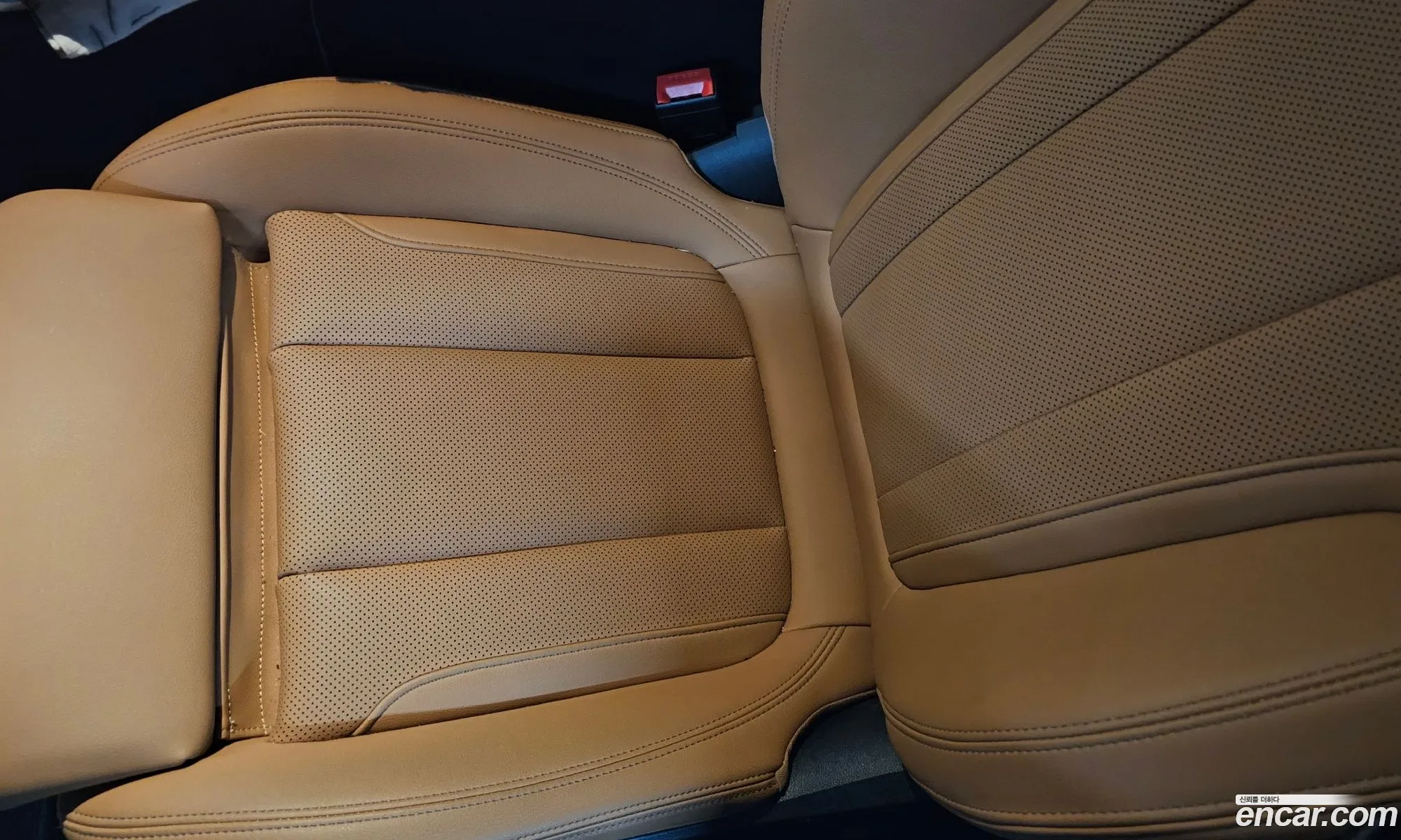 BMW 3 Series 2025 — 18