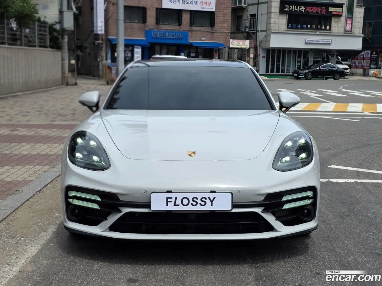 Porsche Panamera 2019 — 2