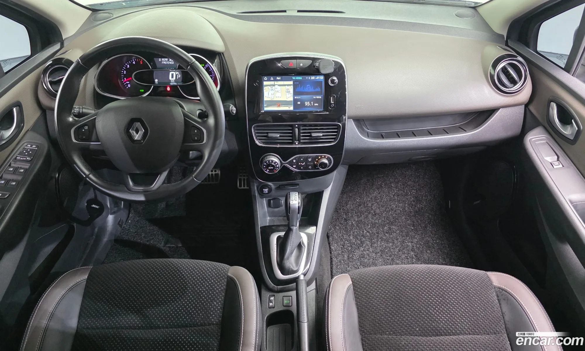 Renault Korea (Samsung) Clio 2018 — 4