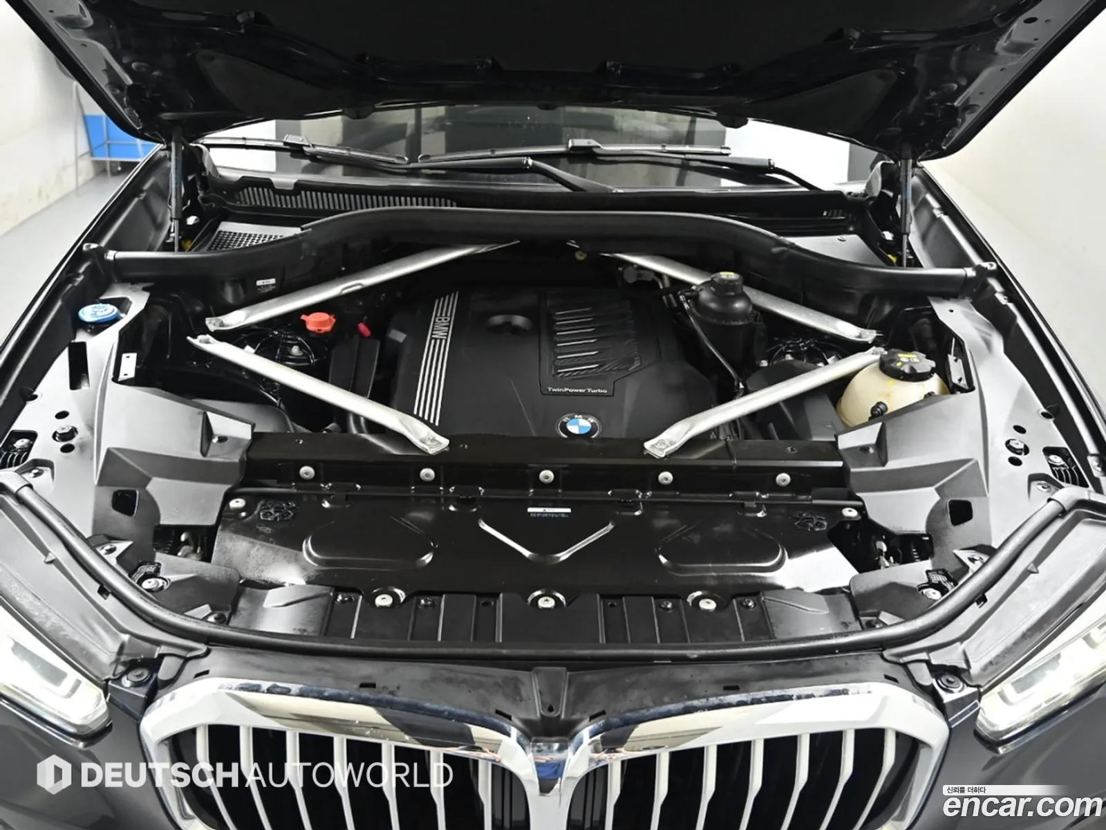 BMW X5 2021 — 16