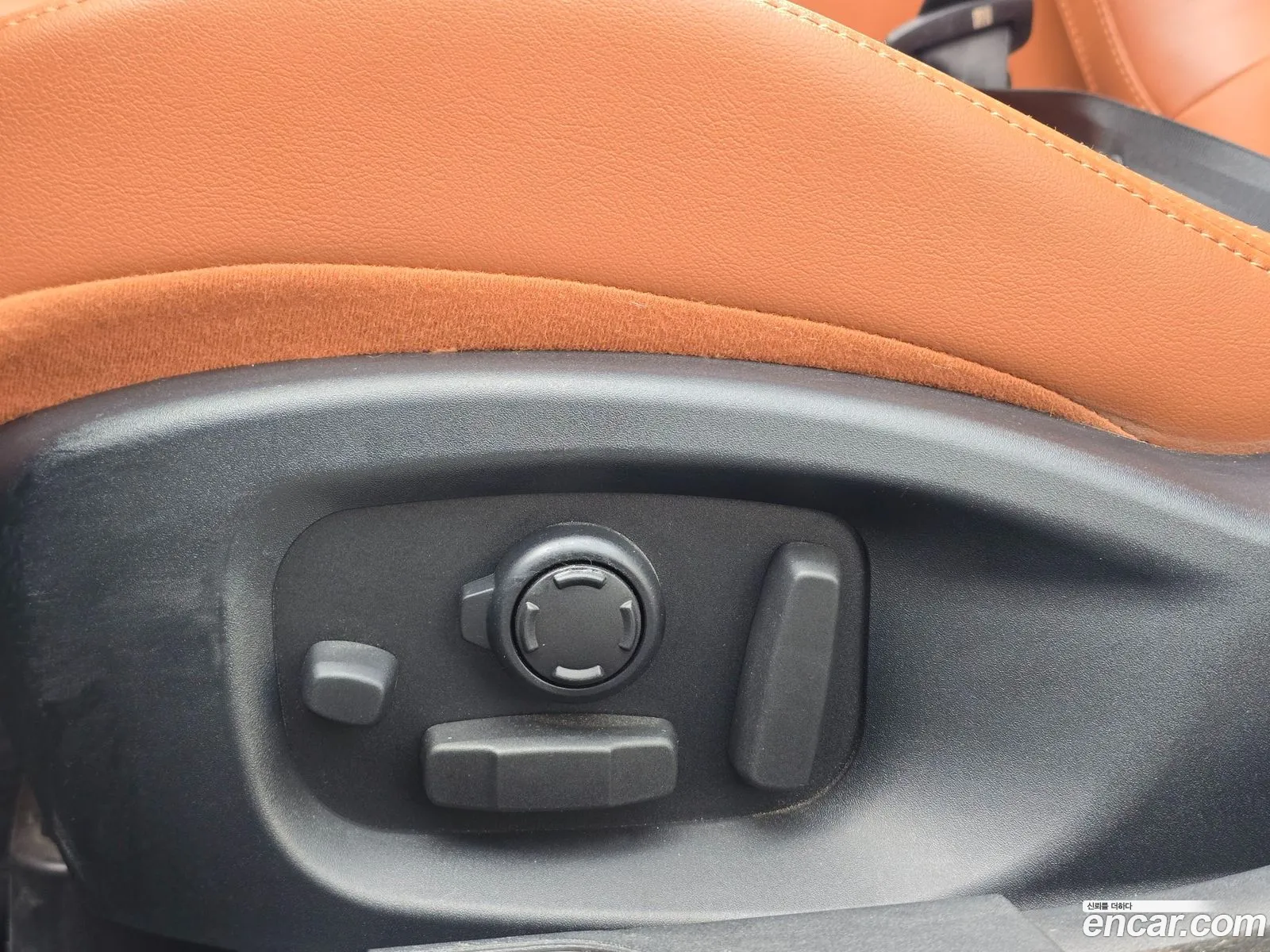 Jaguar XE 2017 — 10