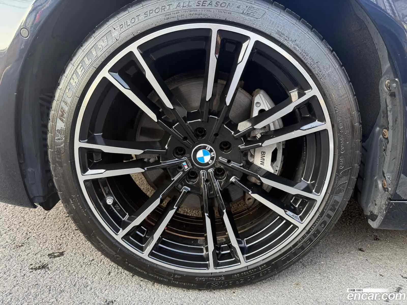 BMW 7 Series 2018 — 13