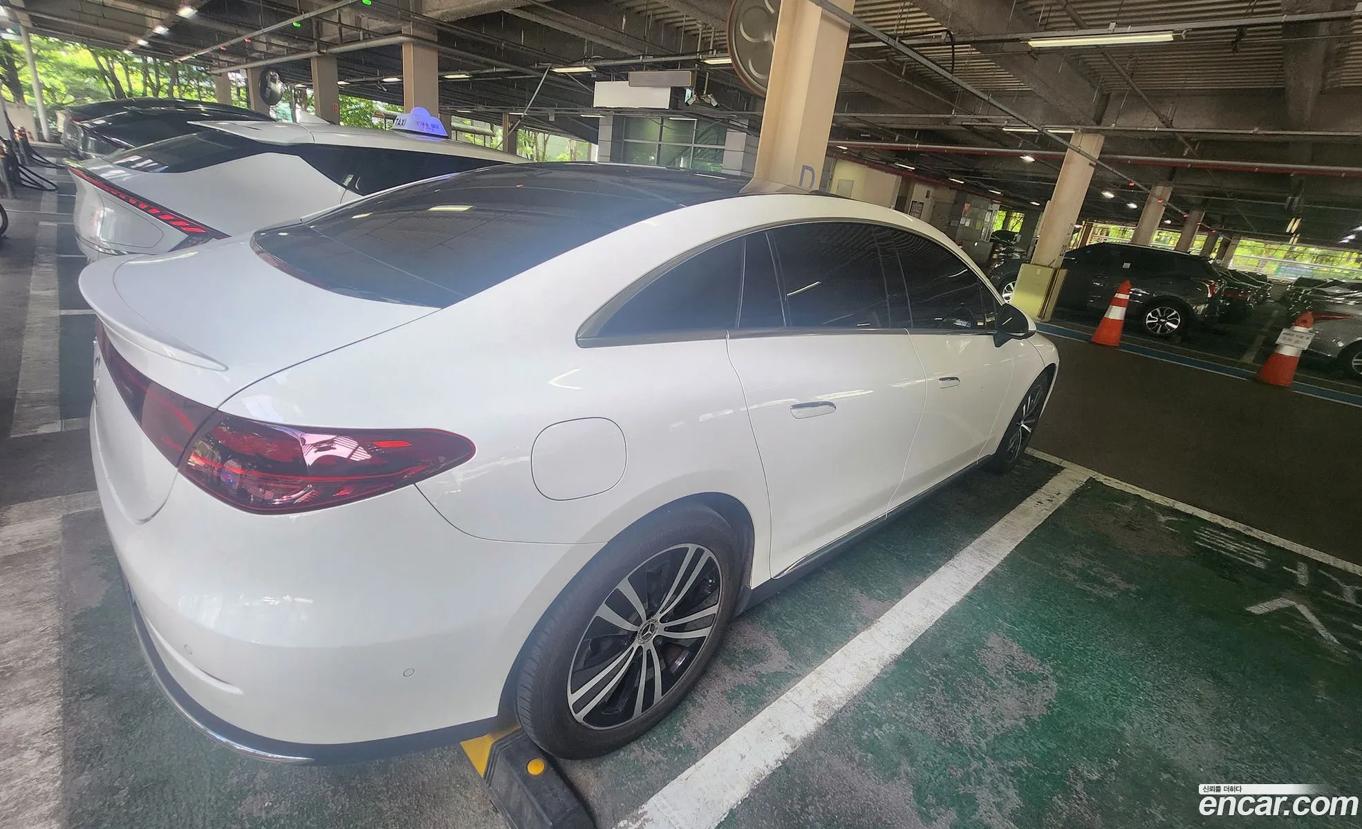 Mercedes-Benz EQE V295 2023 — 3