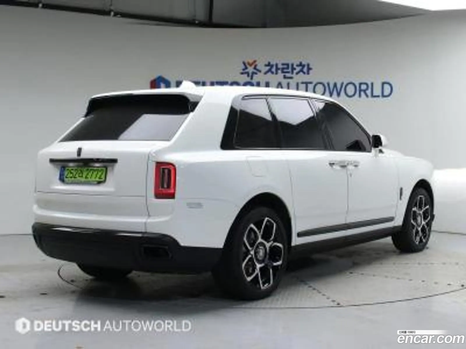 Rolls-Royce Cullinan 2024 — 12
