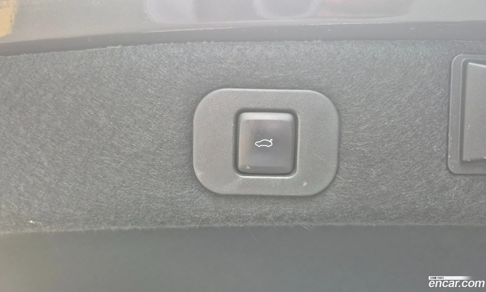 Lincoln Continental 10th Gen 2017 — 10