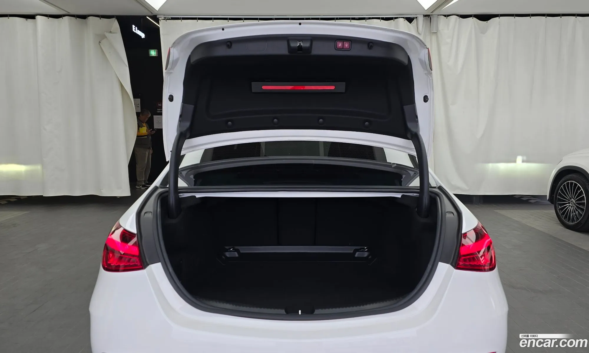 Mercedes-Benz C-Class W206 2023 — 3