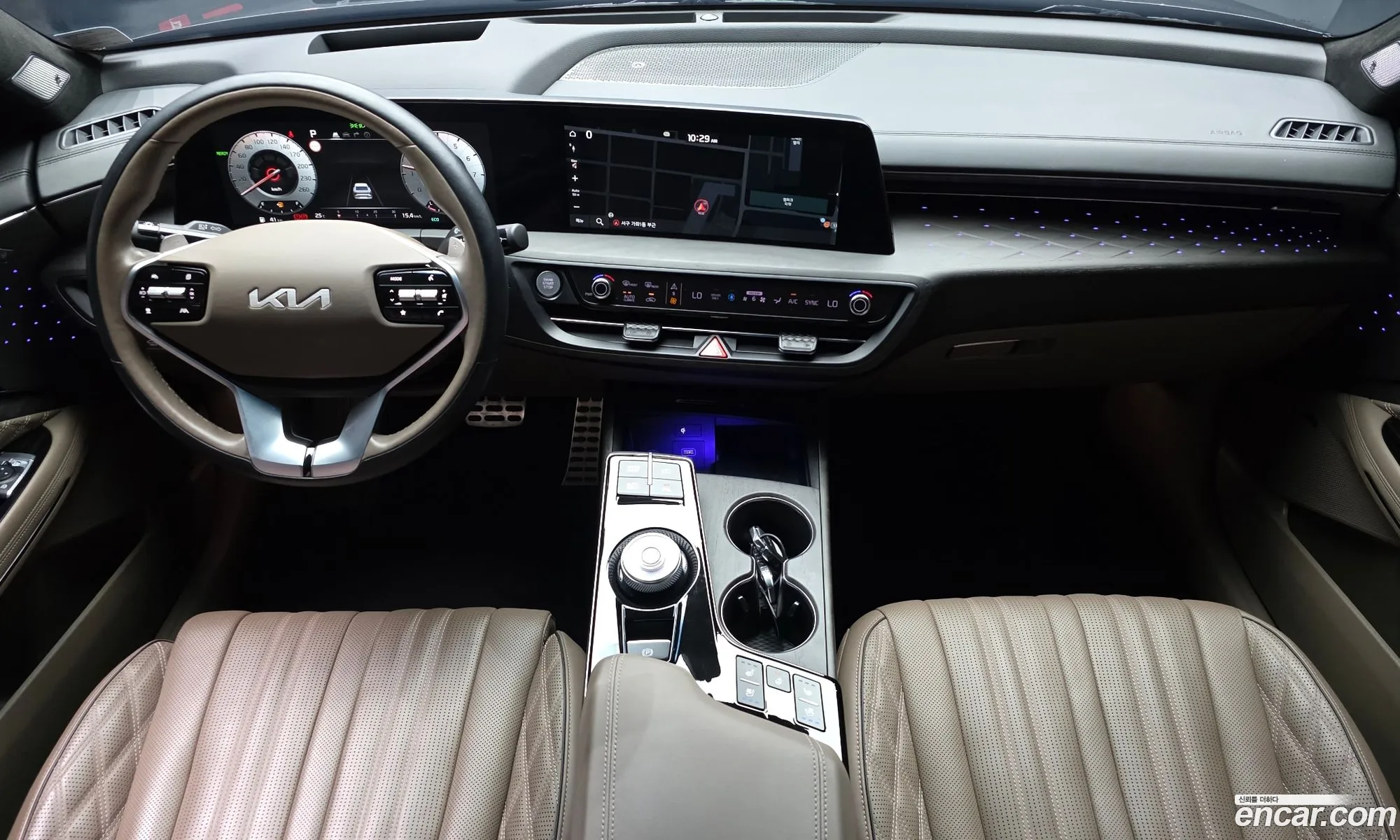 Kia K8 Hybrid 2023 — 4