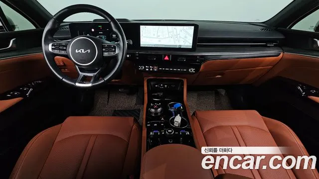 Kia K5 Hybrid 2024 — 4