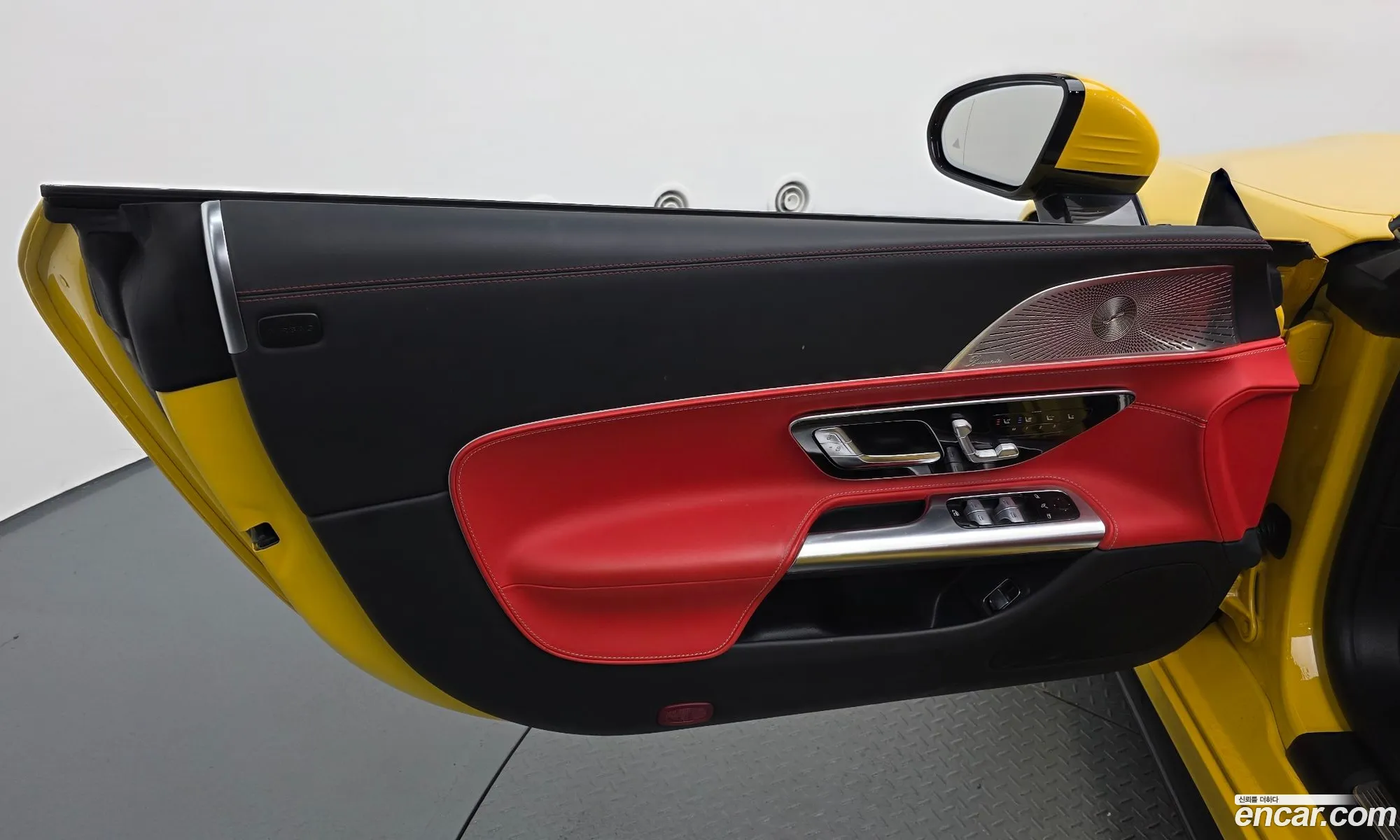 Mercedes-Benz SL-Class R232 2023 — 3