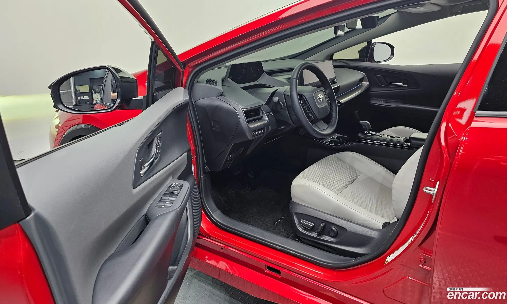 Toyota Prius 2024 JTDACBAU5R3036867 — 7
