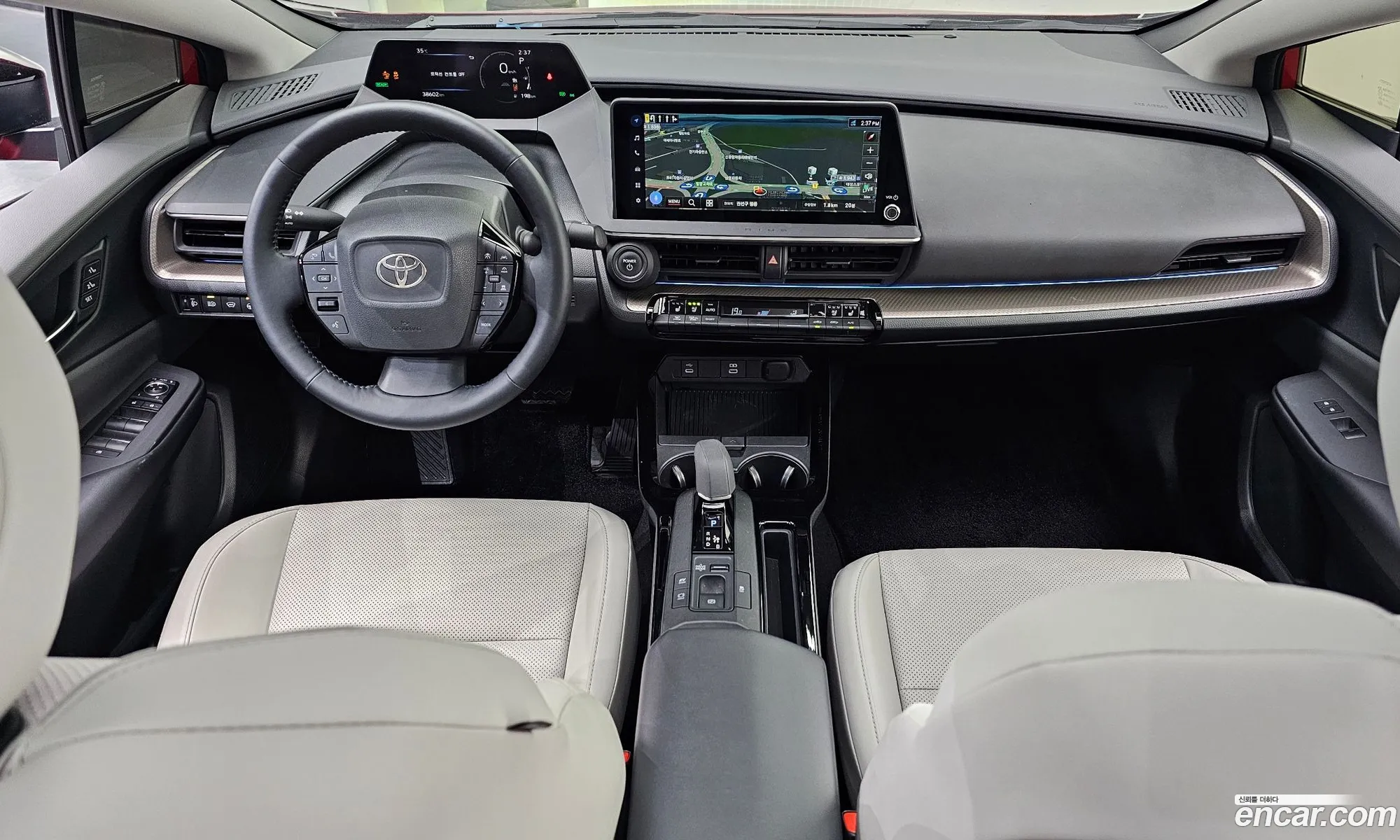 Toyota Prius 2024 JTDACBAU5R3036867 — 3