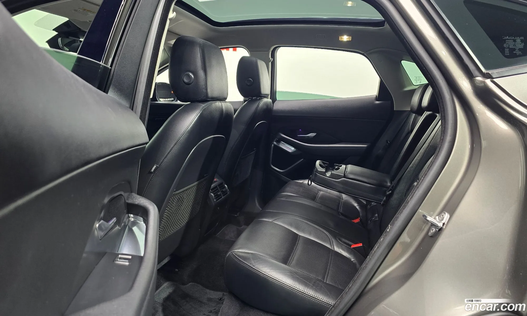 Jaguar E-Pace 2019 SADFA2BN8K1Z45193 — 15
